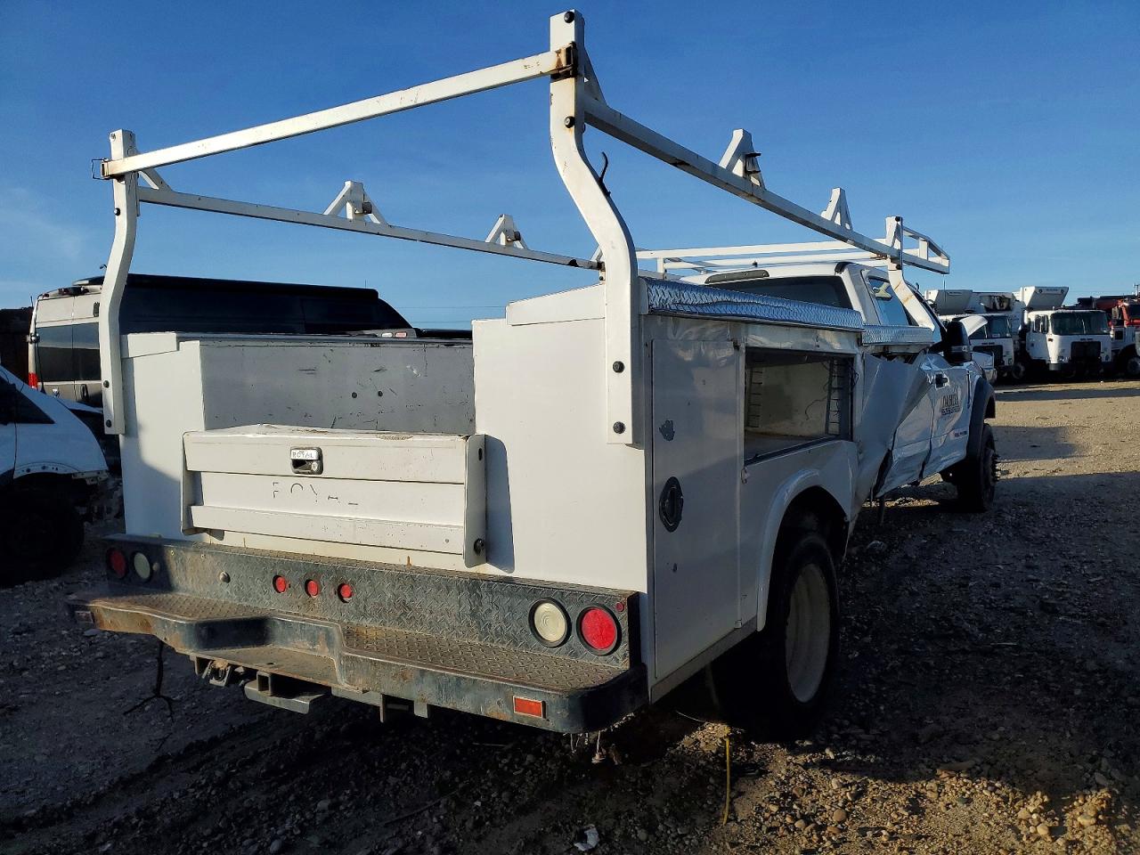 2017 FORD F550 SUPER DUTY UTILITY / SERVICE TRUCK photo 3