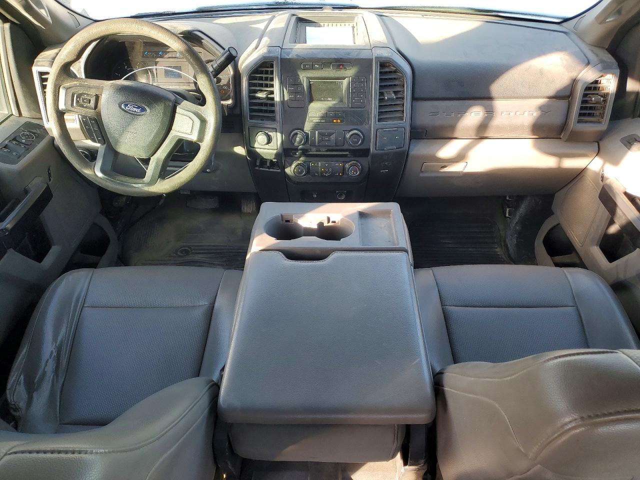 2017 FORD F550 SUPER DUTY UTILITY / SERVICE TRUCK photo 8