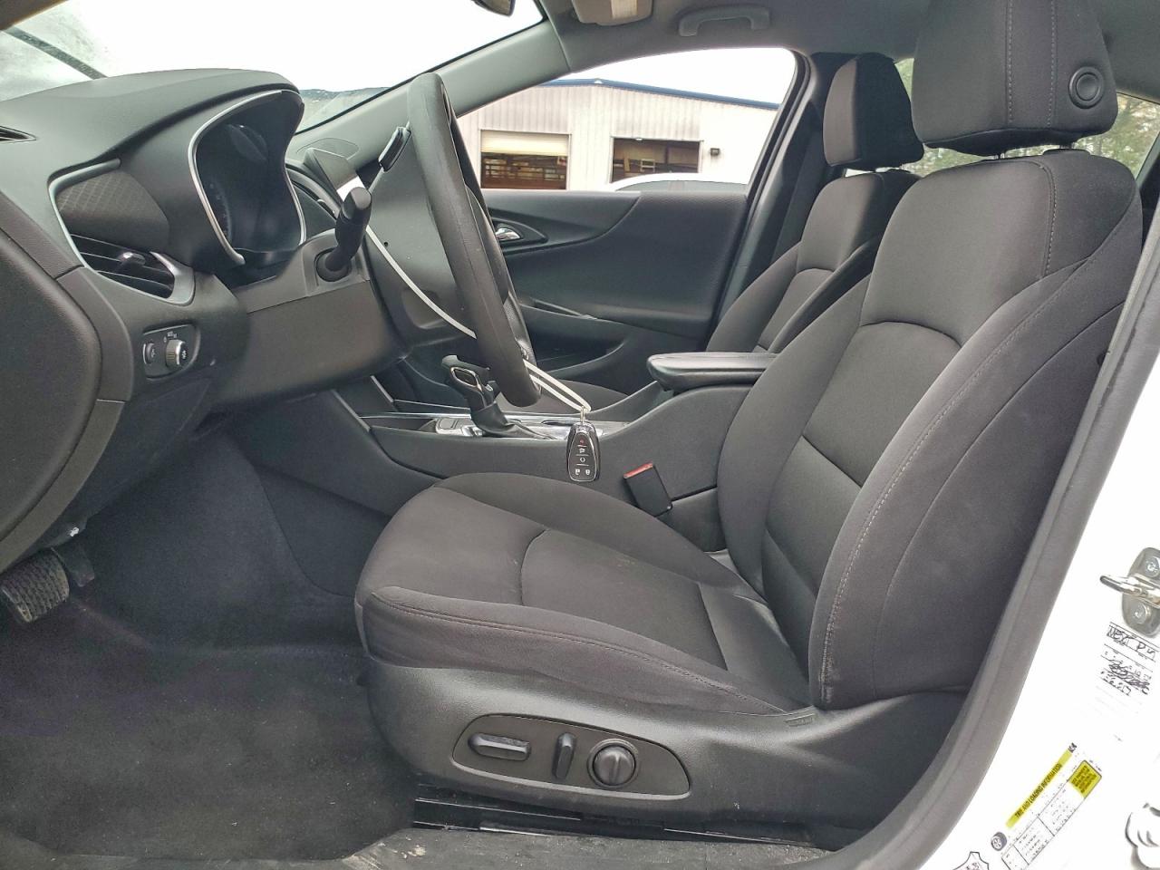 2023 CHEVROLET MALIBU LT photo 7