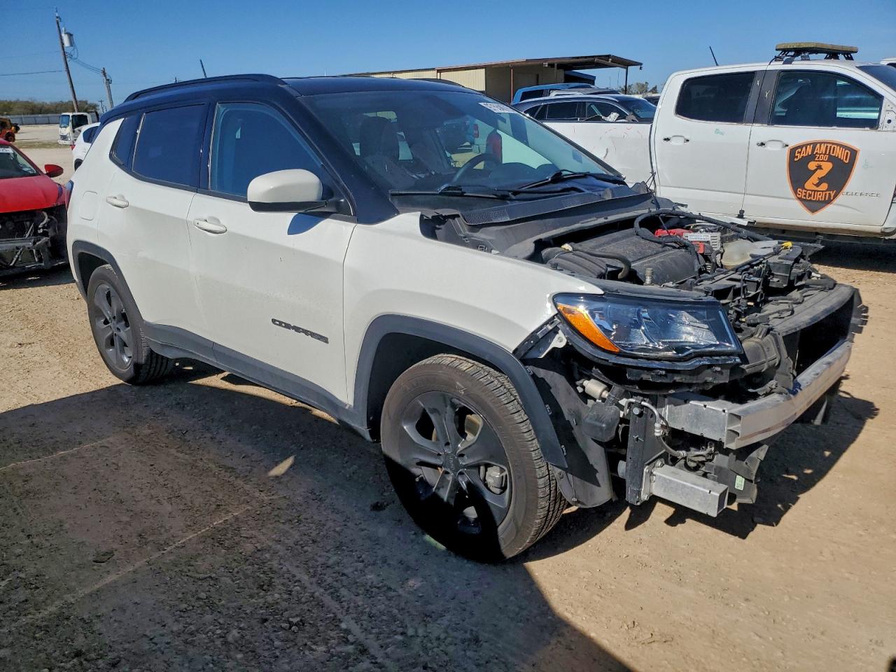 2019 JEEP COMPASS LATITUDE photo 4