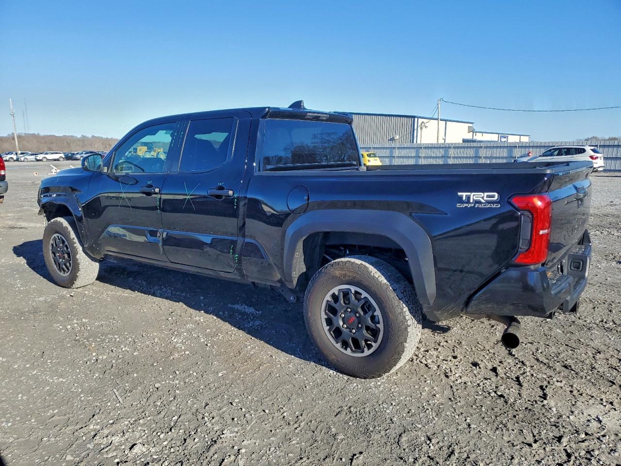 2024 TOYOTA TACOMA TRD OFF-ROAD photo 2