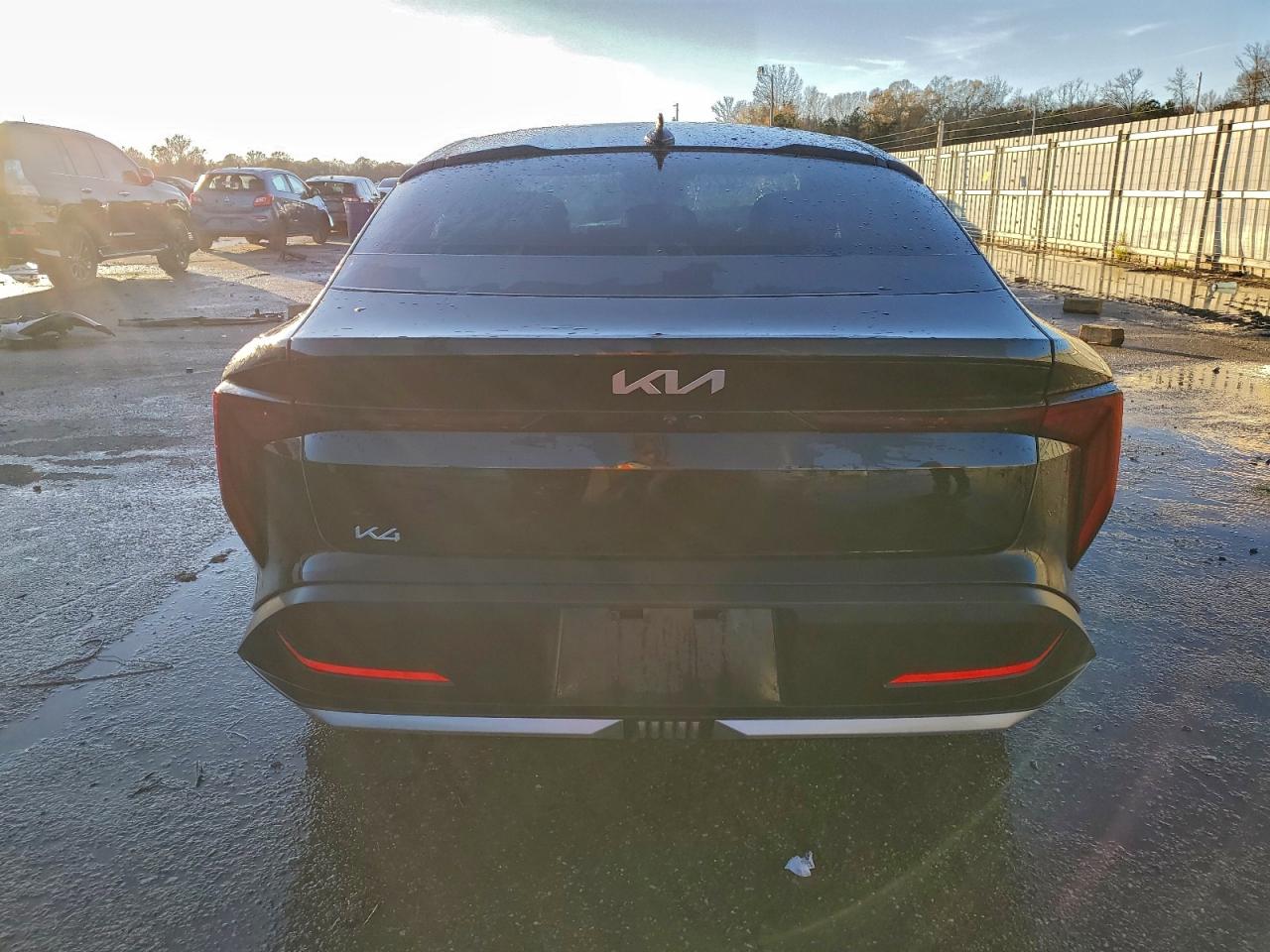 2025 KIA K4 EX photo 11