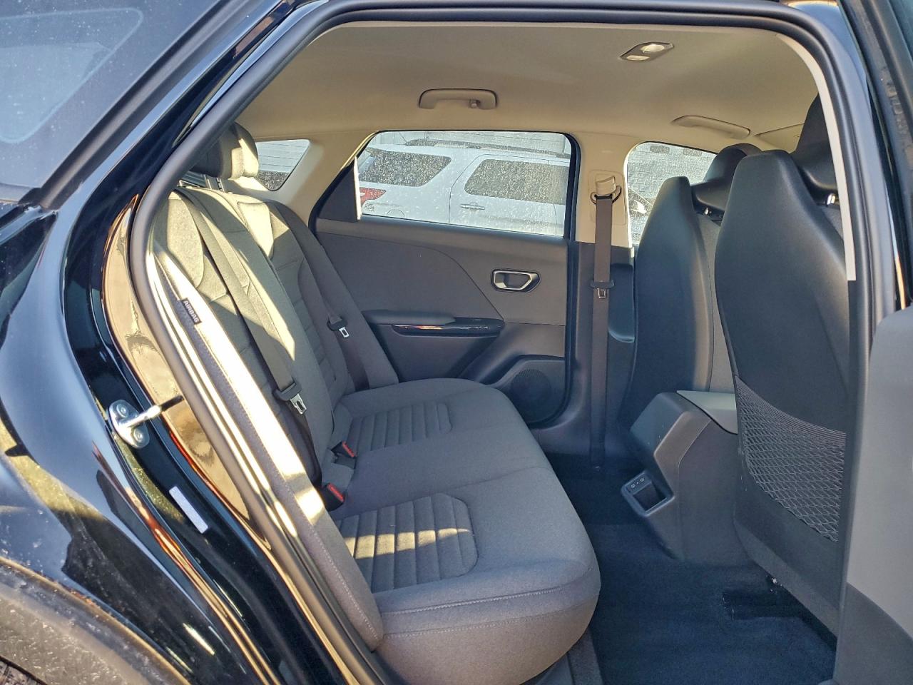 2025 KIA K4 EX photo 19