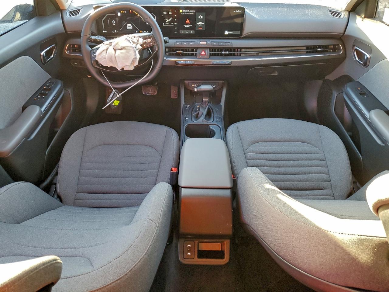 2025 KIA K4 EX photo 15