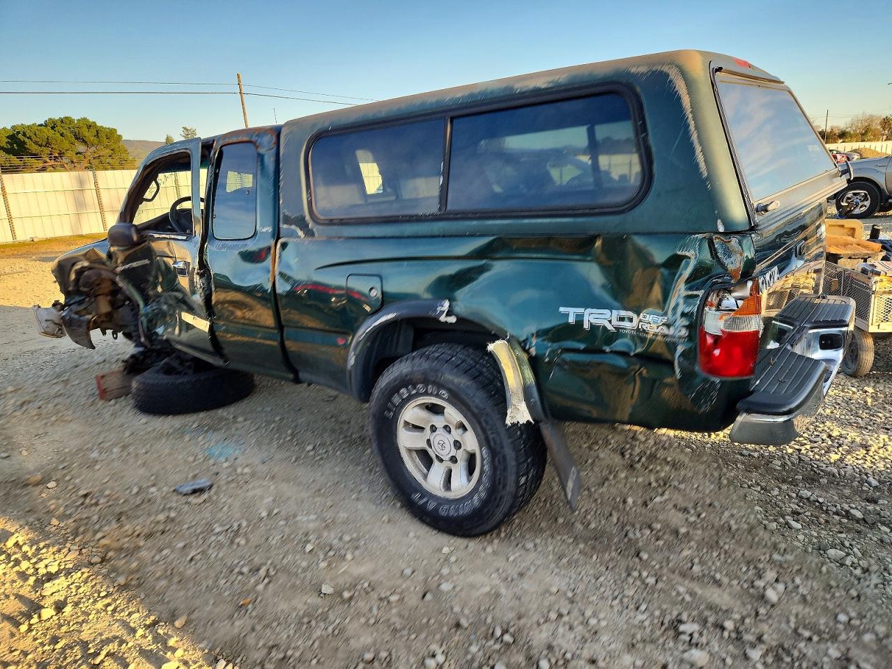 1999 TOYOTA TACOMA XTRACAB photo 2
