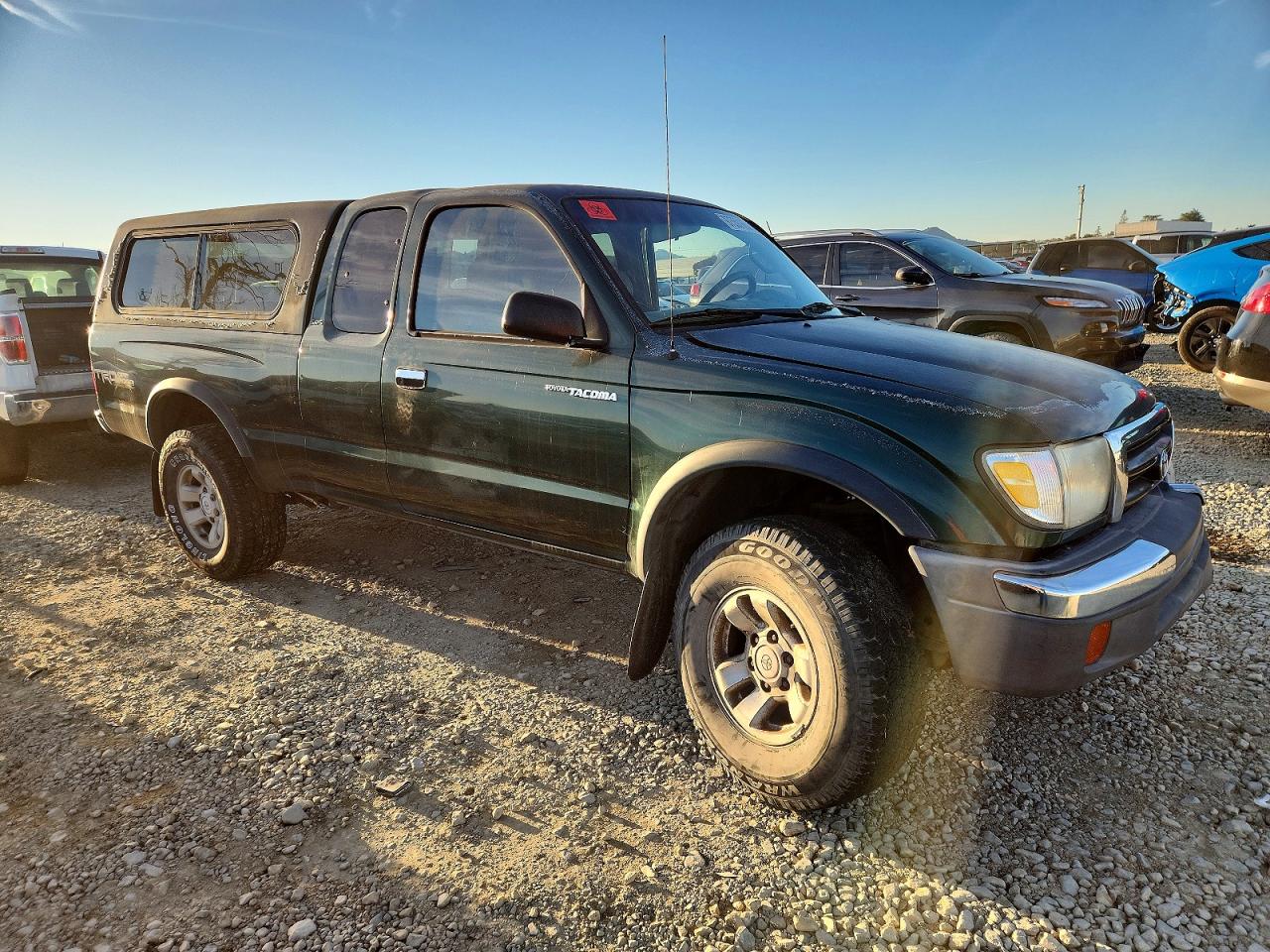 1999 TOYOTA TACOMA XTRACAB photo 4