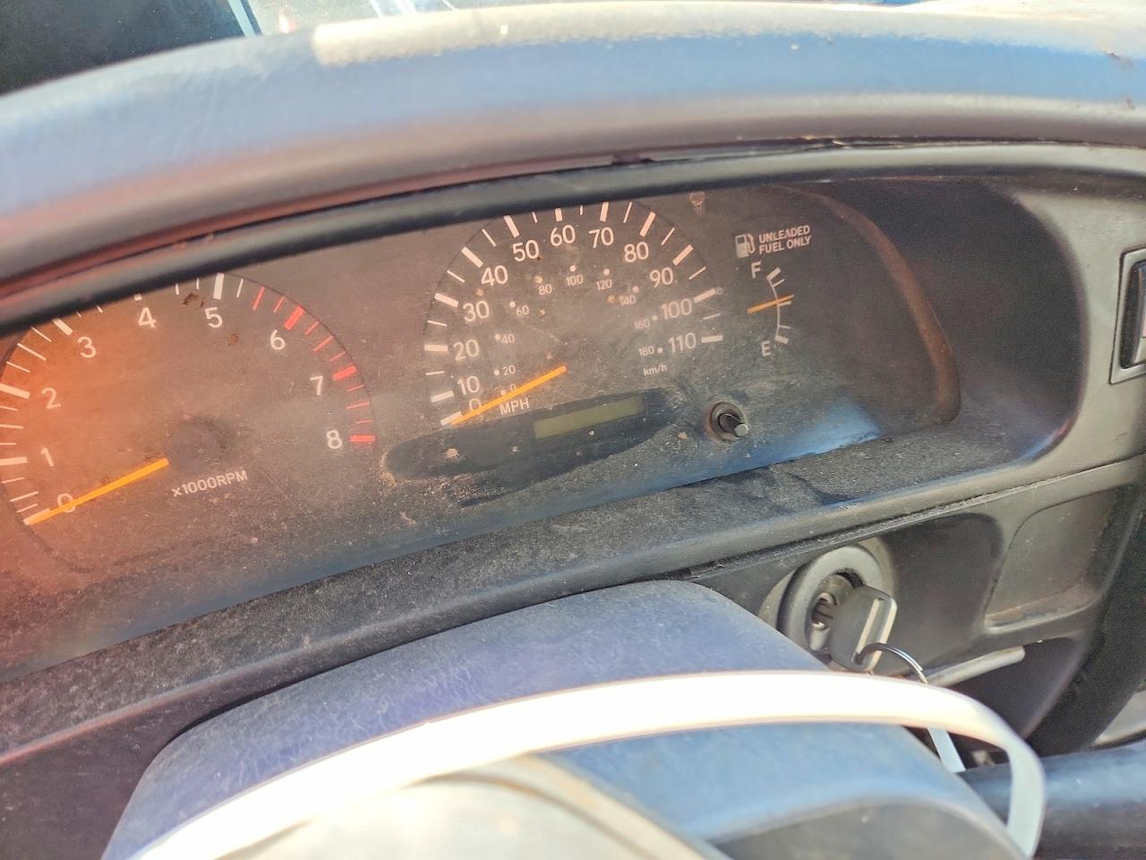 1999 TOYOTA TACOMA XTRACAB photo 9