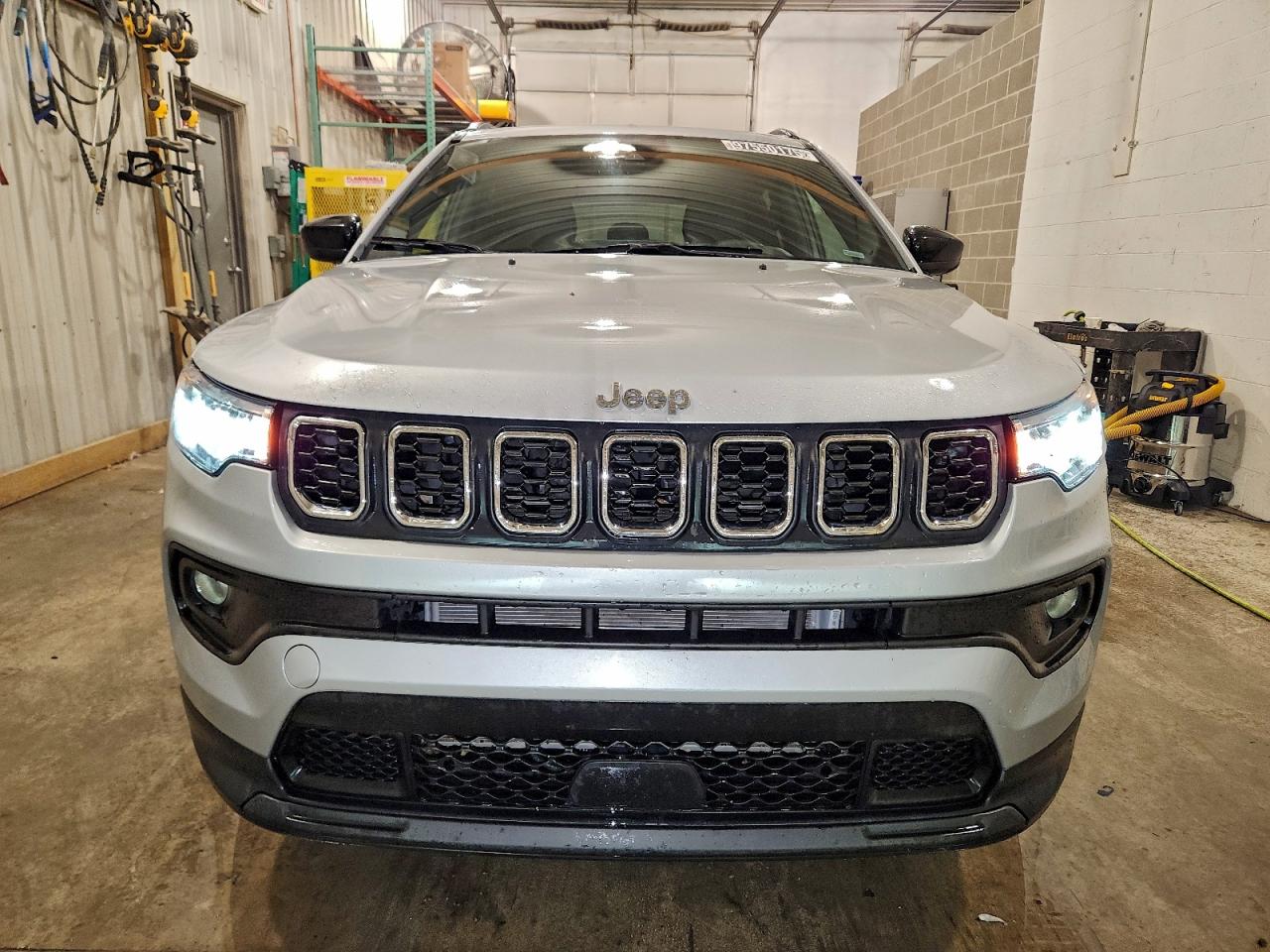 2024 JEEP COMPASS LATITUDE photo 5