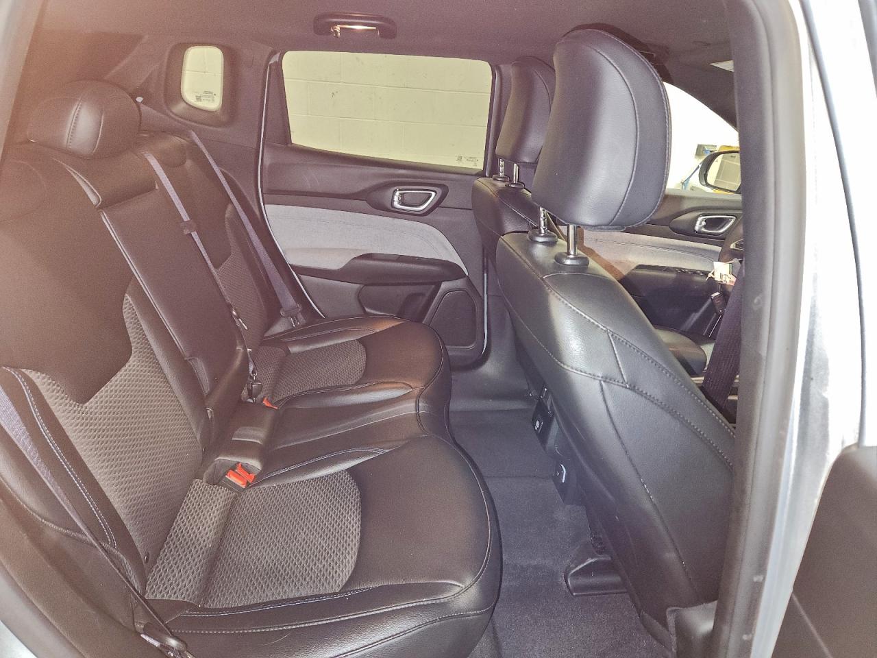 2024 JEEP COMPASS LATITUDE photo 11