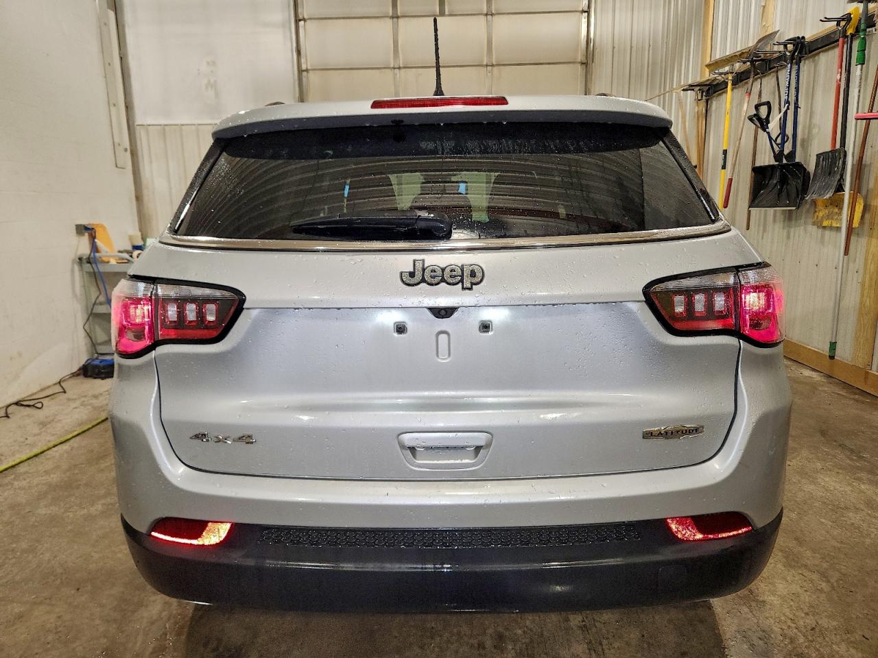 2024 JEEP COMPASS LATITUDE photo 6