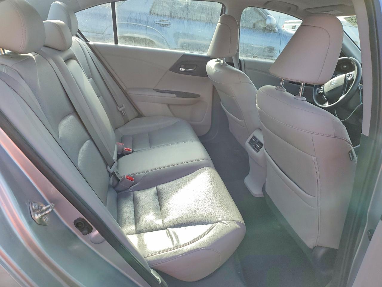 2017 HONDA ACCORD EXL photo 10