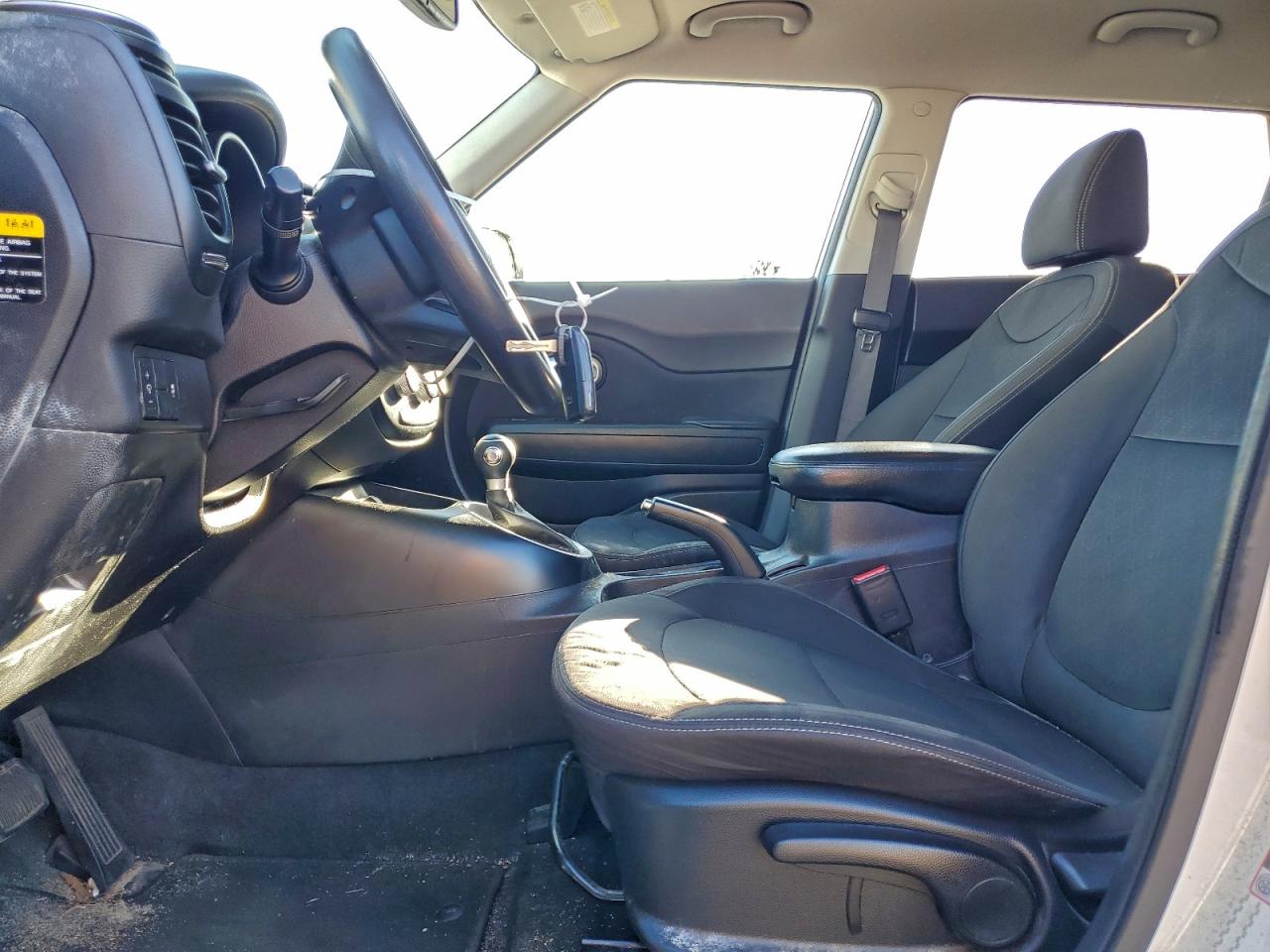 2017 KIA SOUL photo 7