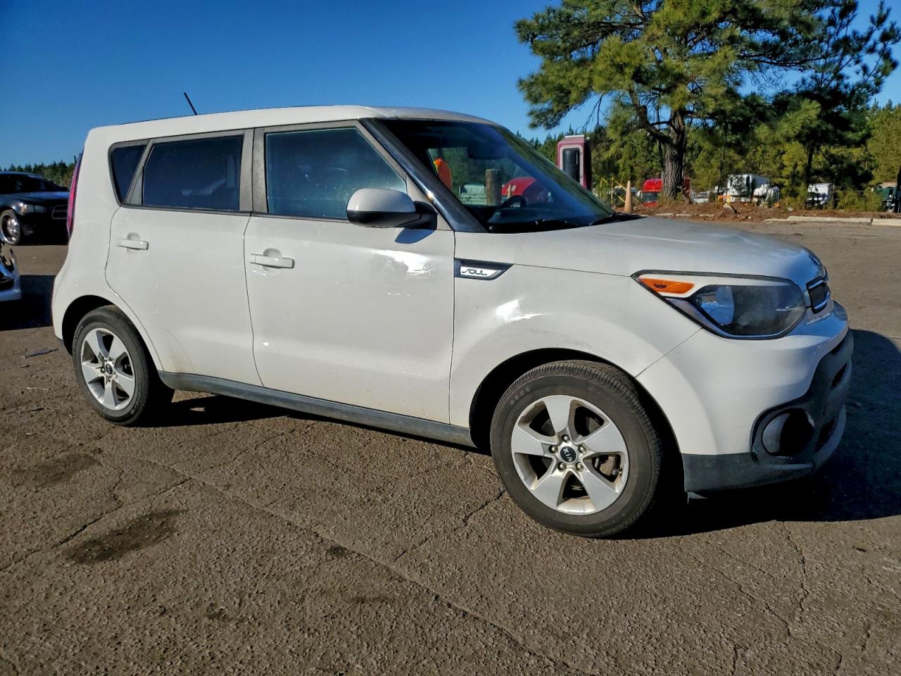 2017 KIA SOUL photo 4