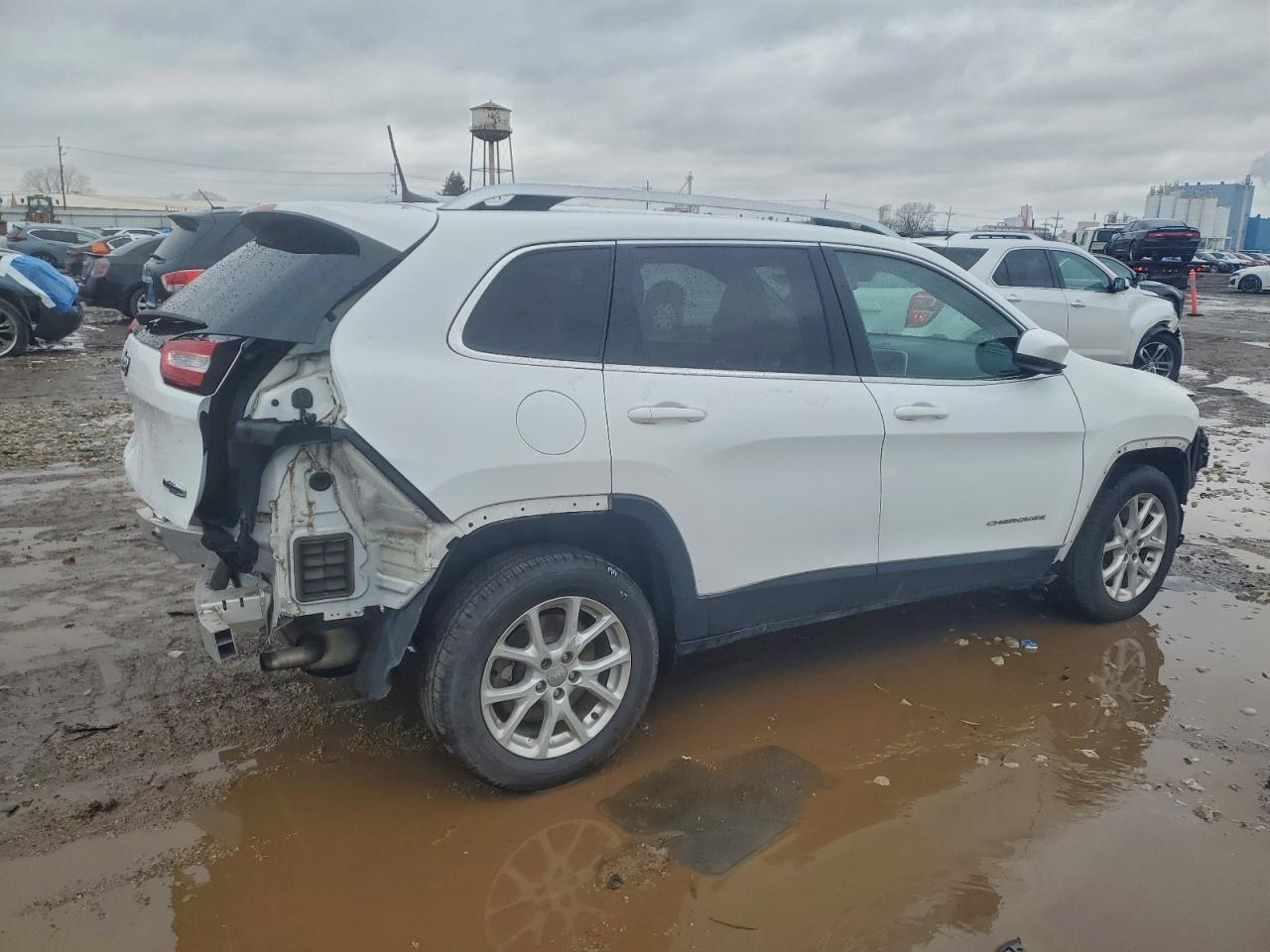 2017 JEEP CHEROKEE LATITUDE photo 3