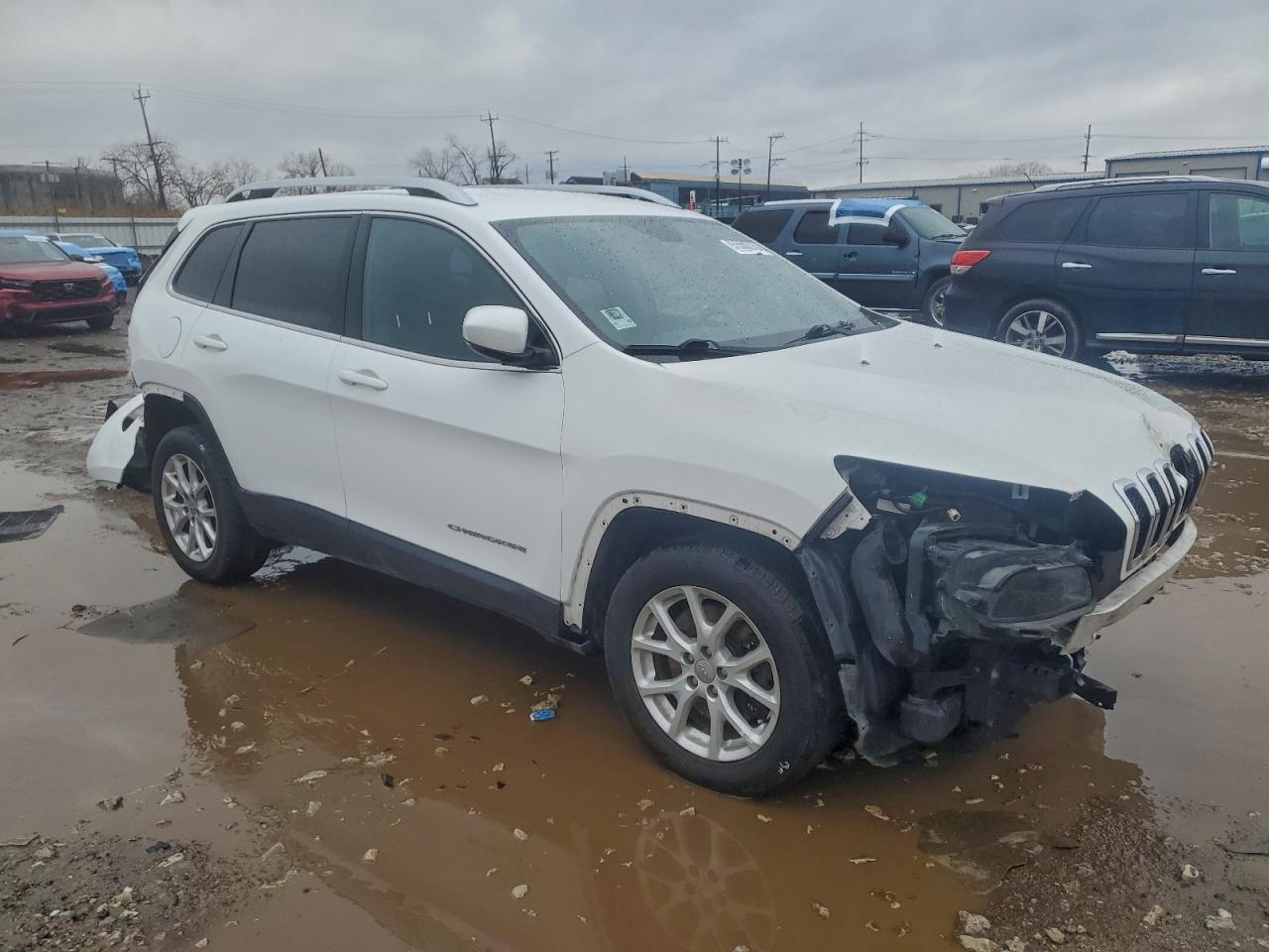 2017 JEEP CHEROKEE LATITUDE photo 4