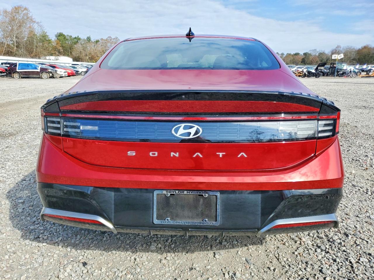 2025 HYUNDAI SONATA SEL photo 6