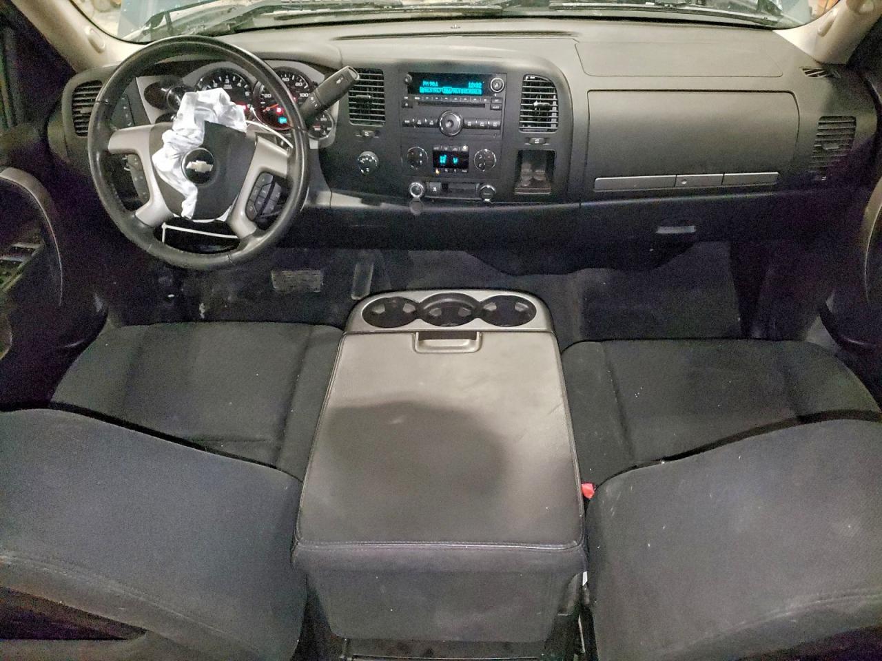 2010 CHEVROLET SILVERADO K1500 LT photo 8