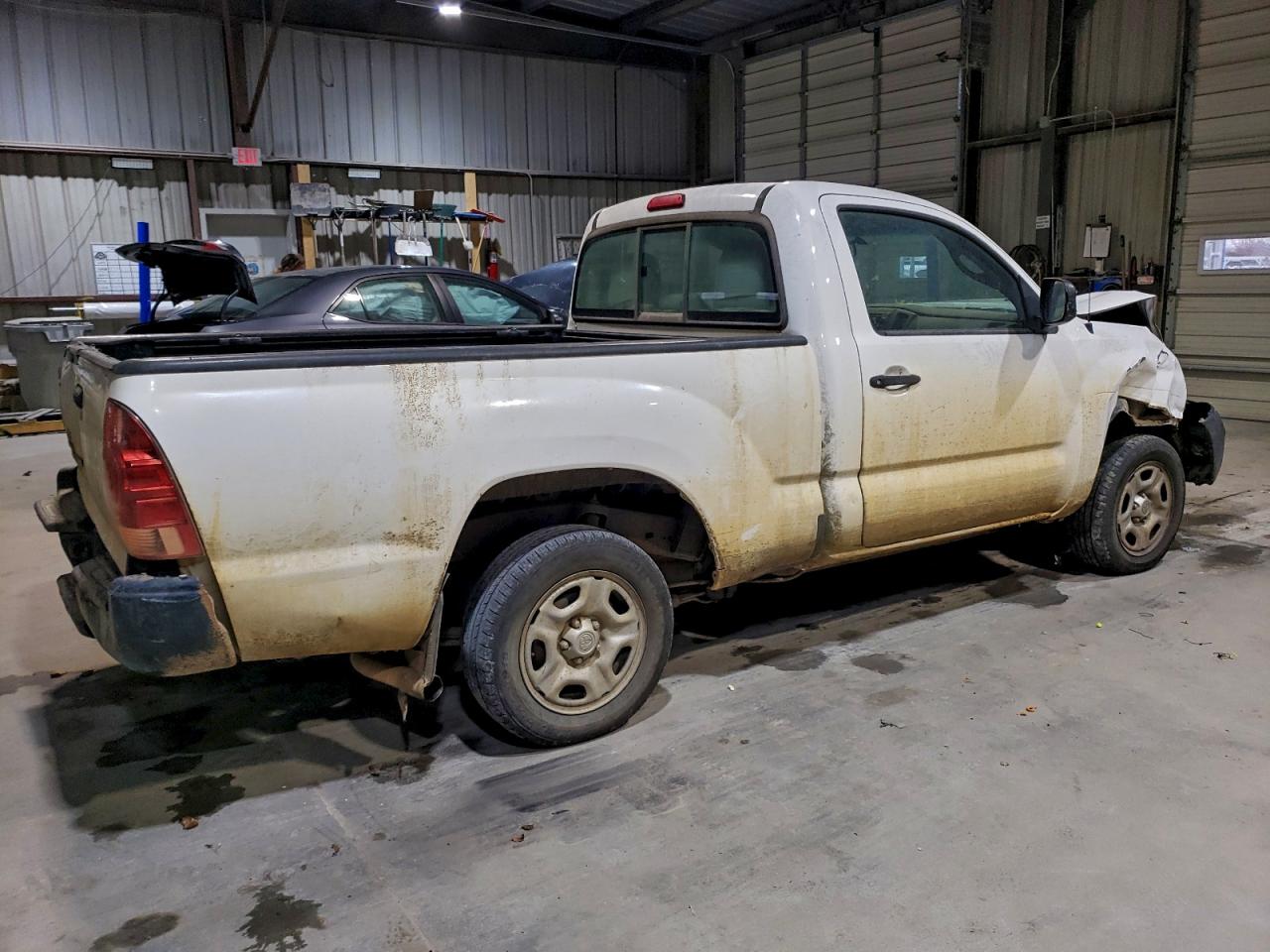 2013 TOYOTA TACOMA photo 3