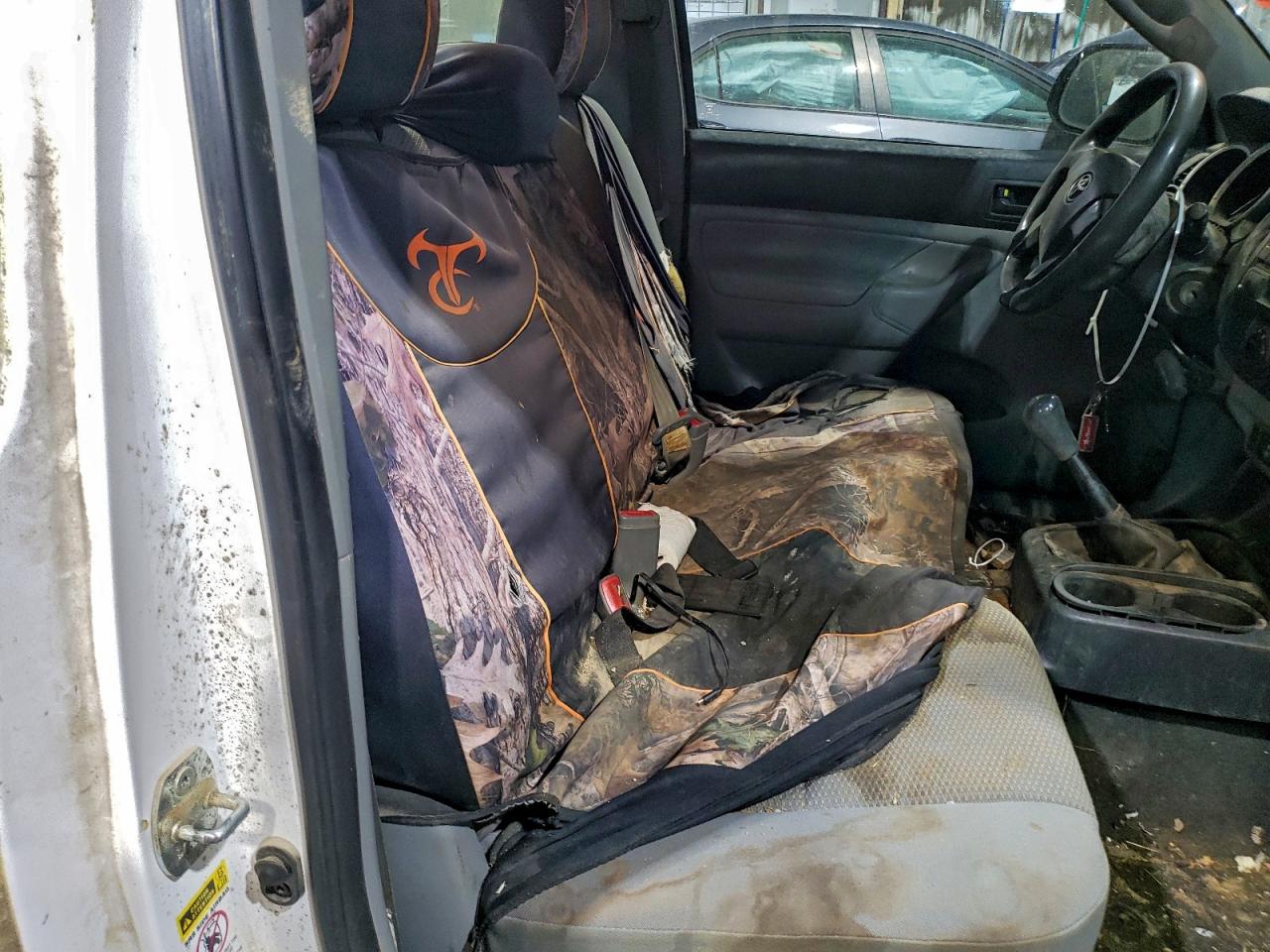 2013 TOYOTA TACOMA photo 10