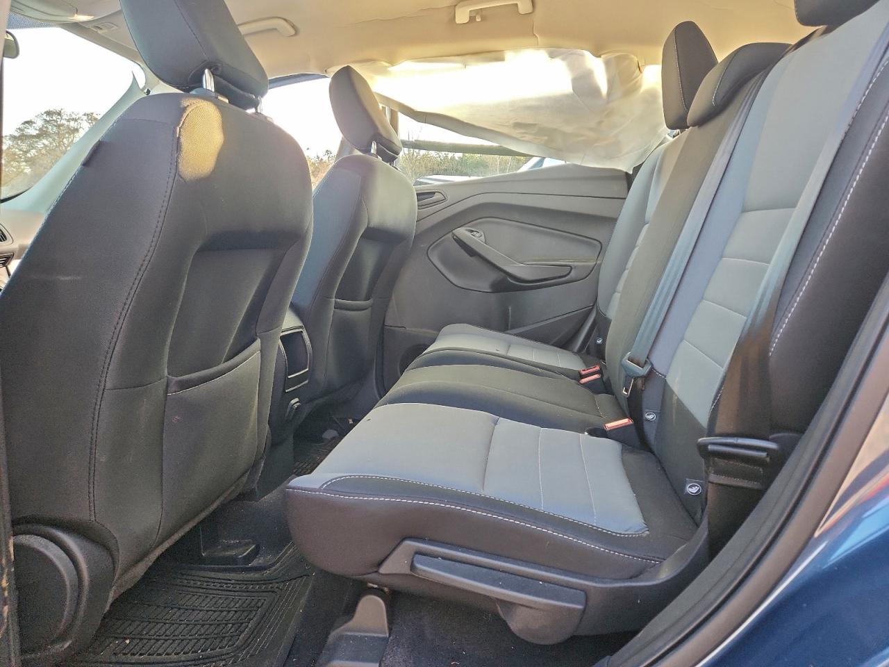 2018 FORD ESCAPE S photo 11