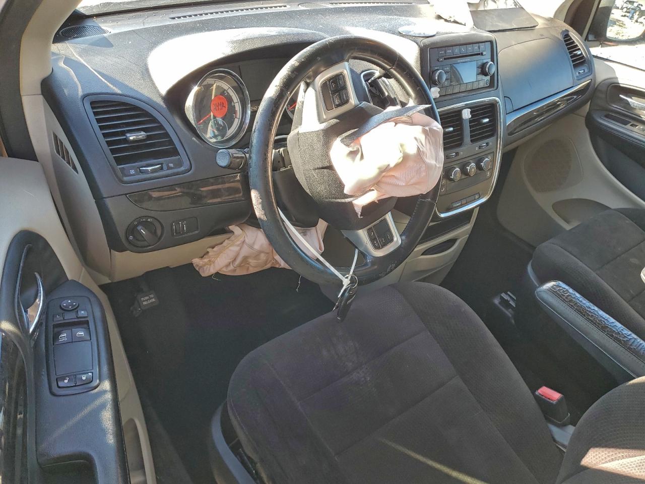 2013 DODGE GRAND CARAVAN SE photo 8