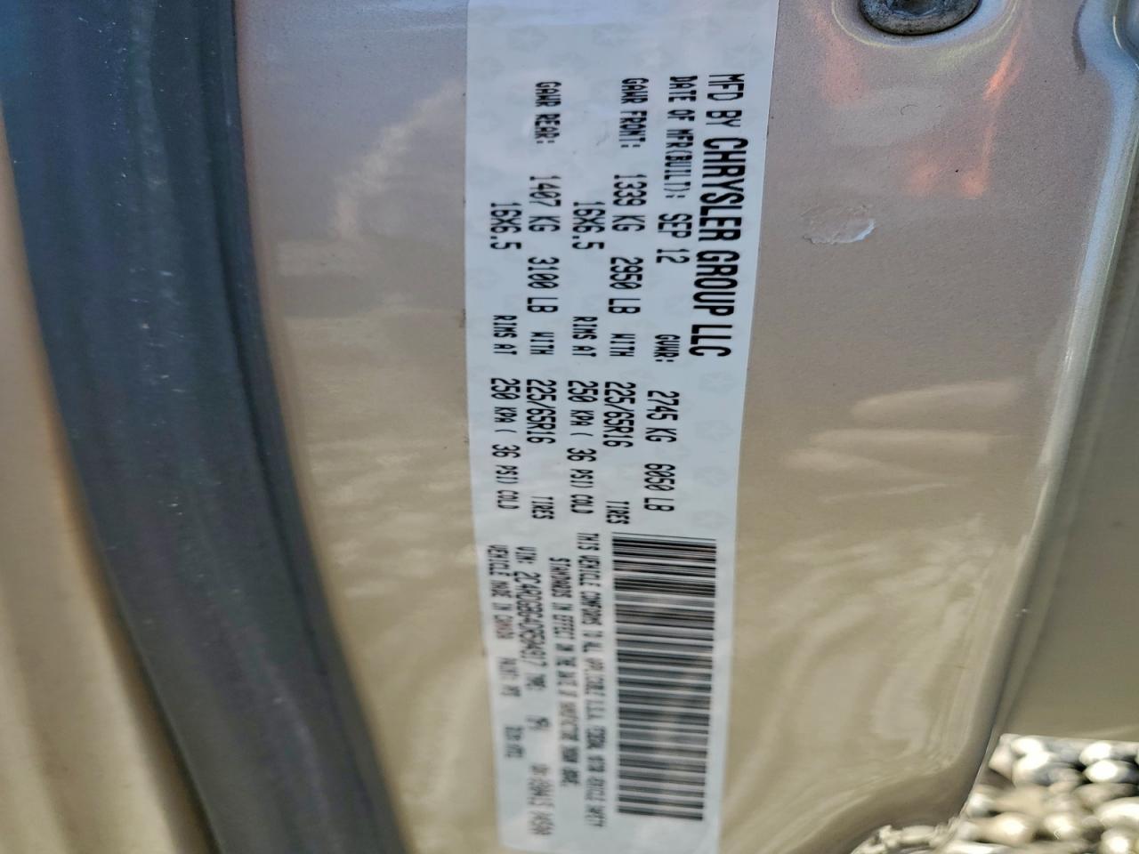 2013 DODGE GRAND CARAVAN SE photo 13