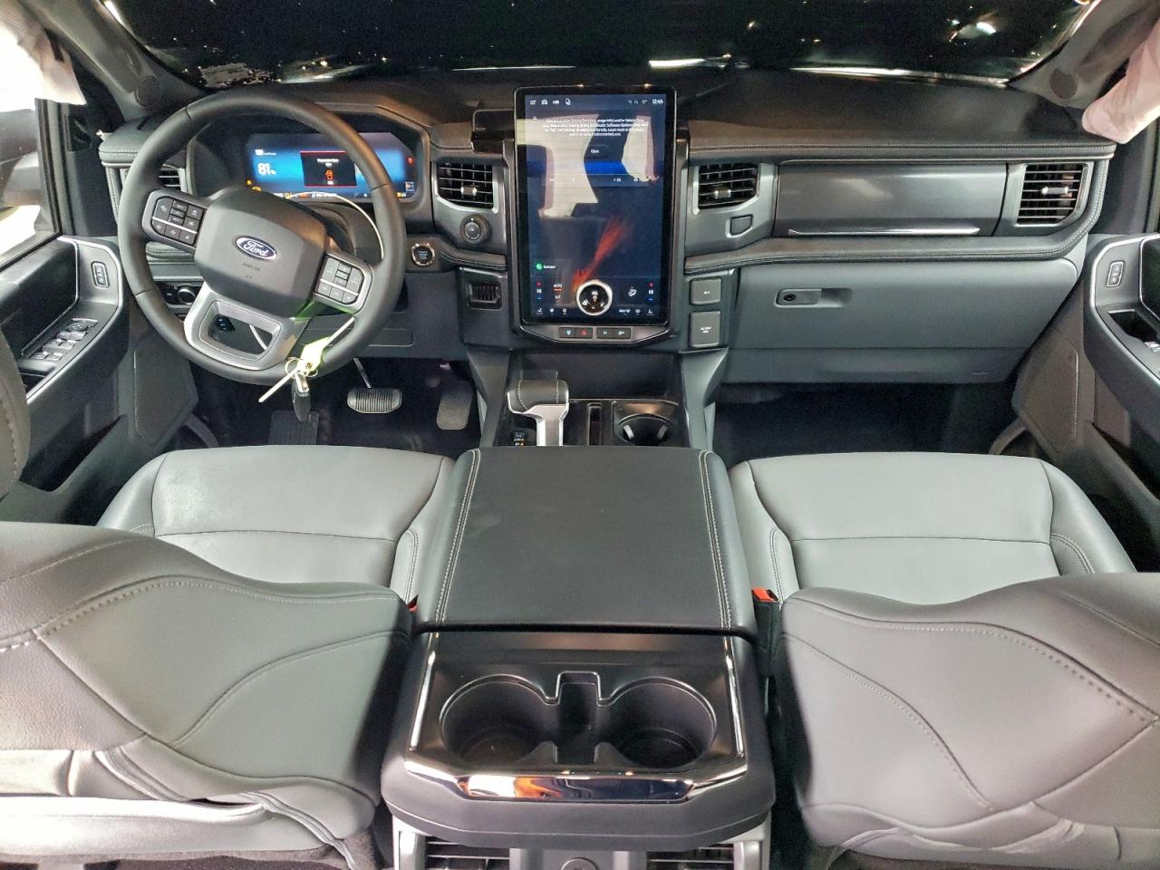 2025 FORD F150 LIGHTNING XLT photo 22