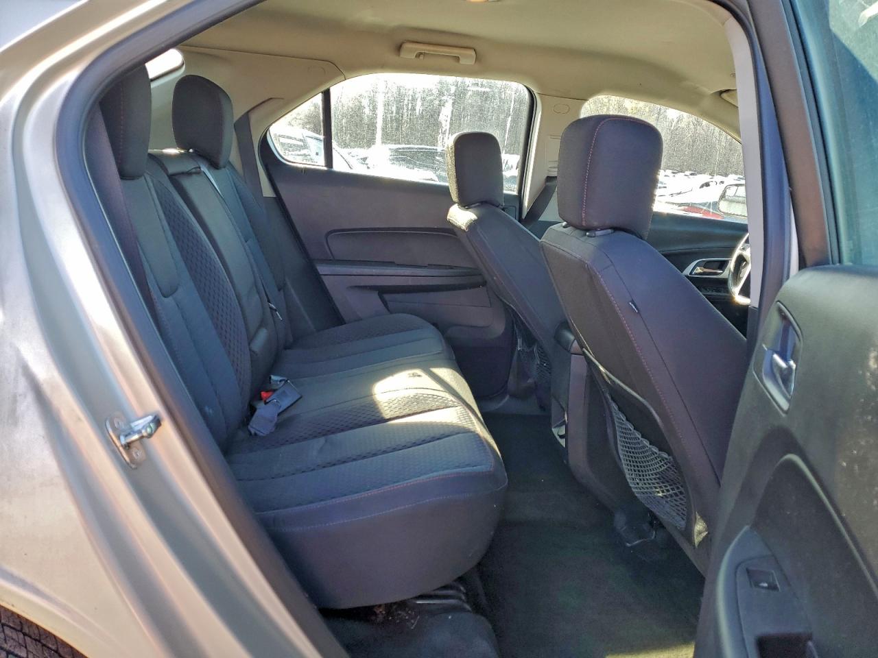 2013 CHEVROLET EQUINOX LS photo 21