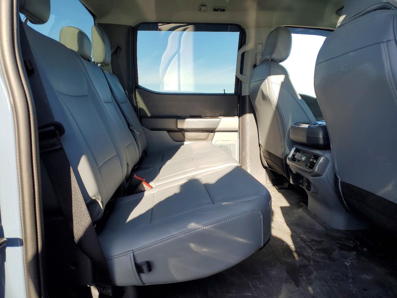 2023 FORD F150 LIGHTNING PRO photo 10