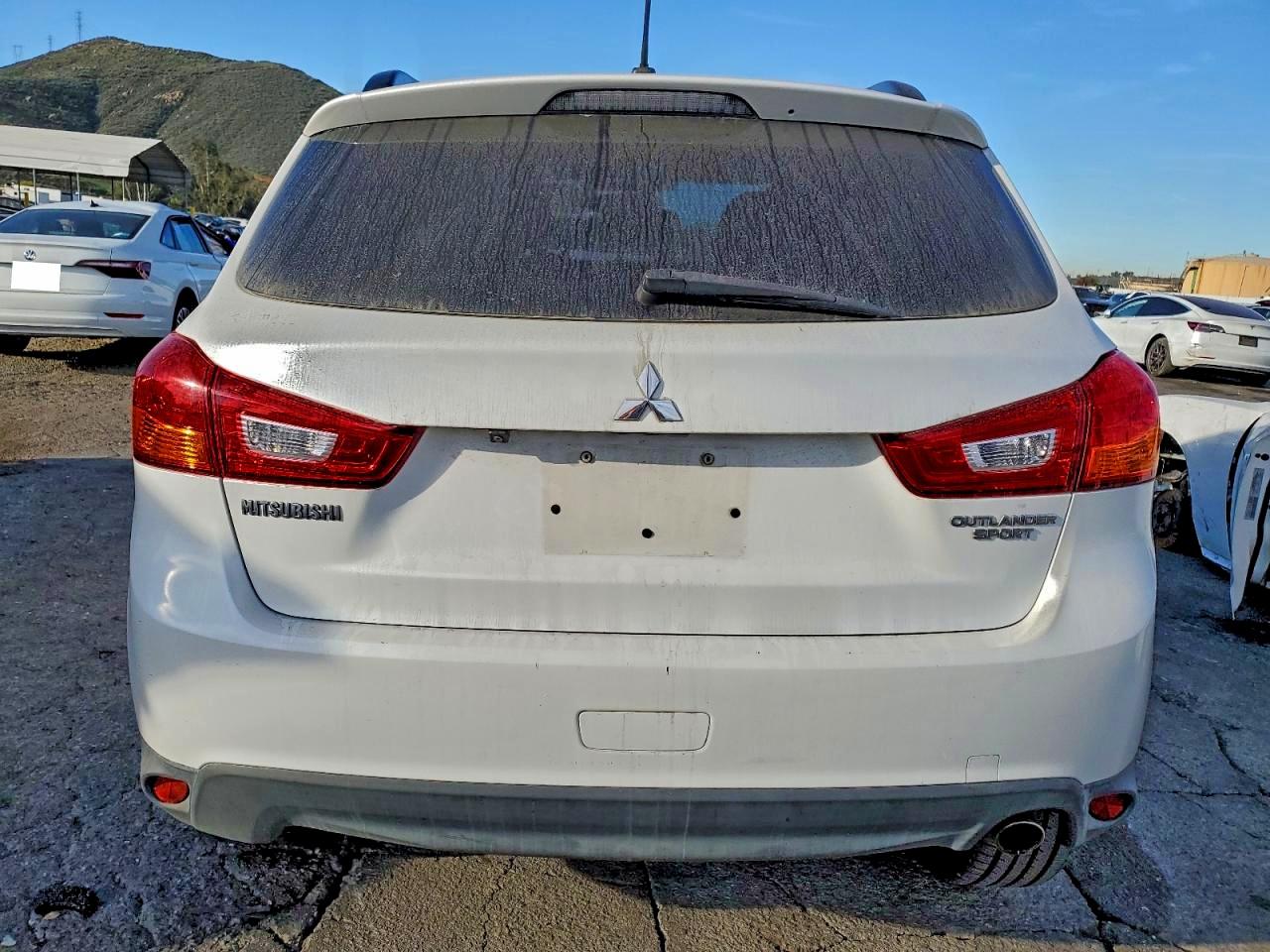2013 MITSUBISHI OUTLANDER SPORT SE photo 6