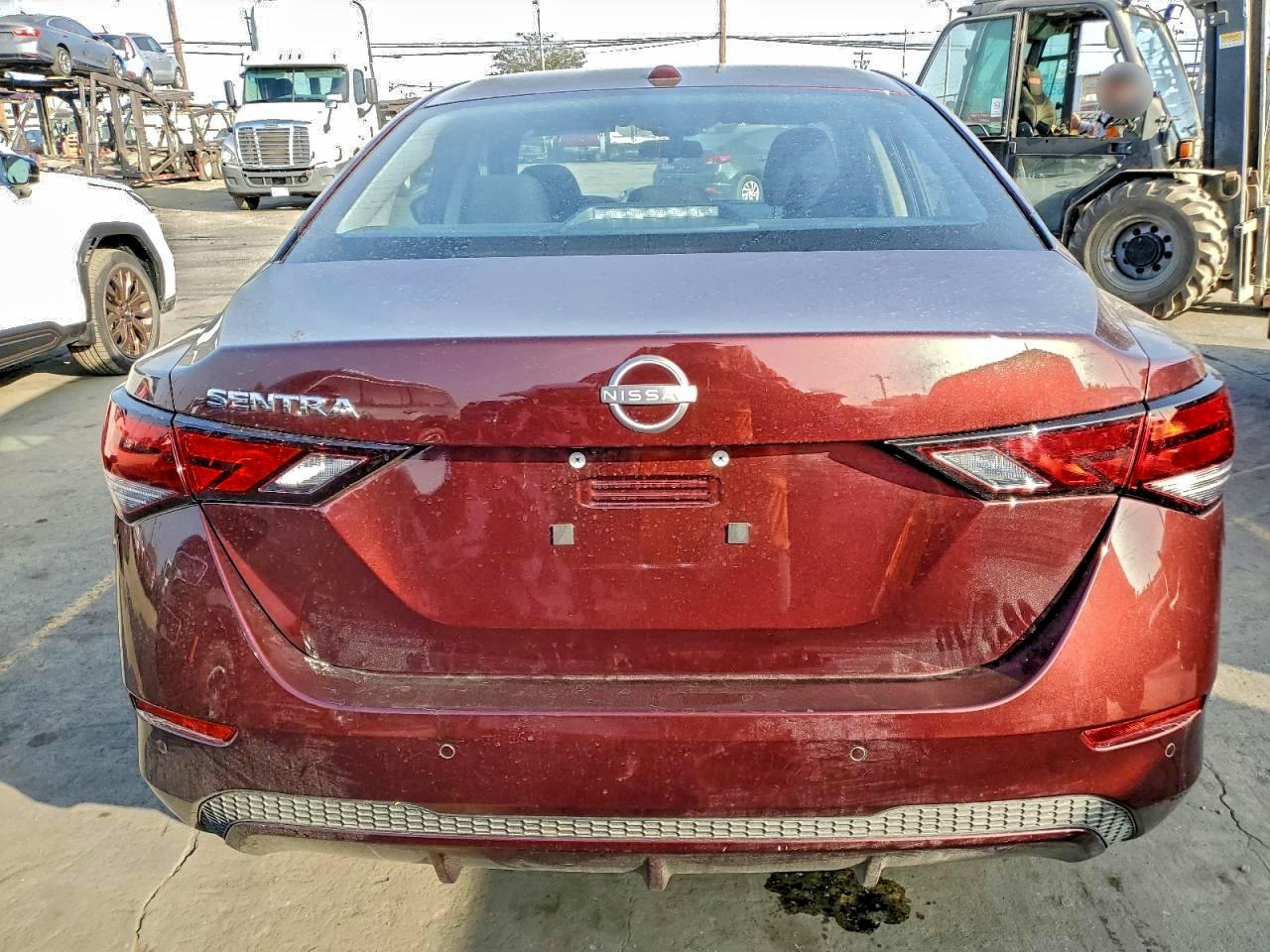 2025 NISSAN SENTRA SV photo 6