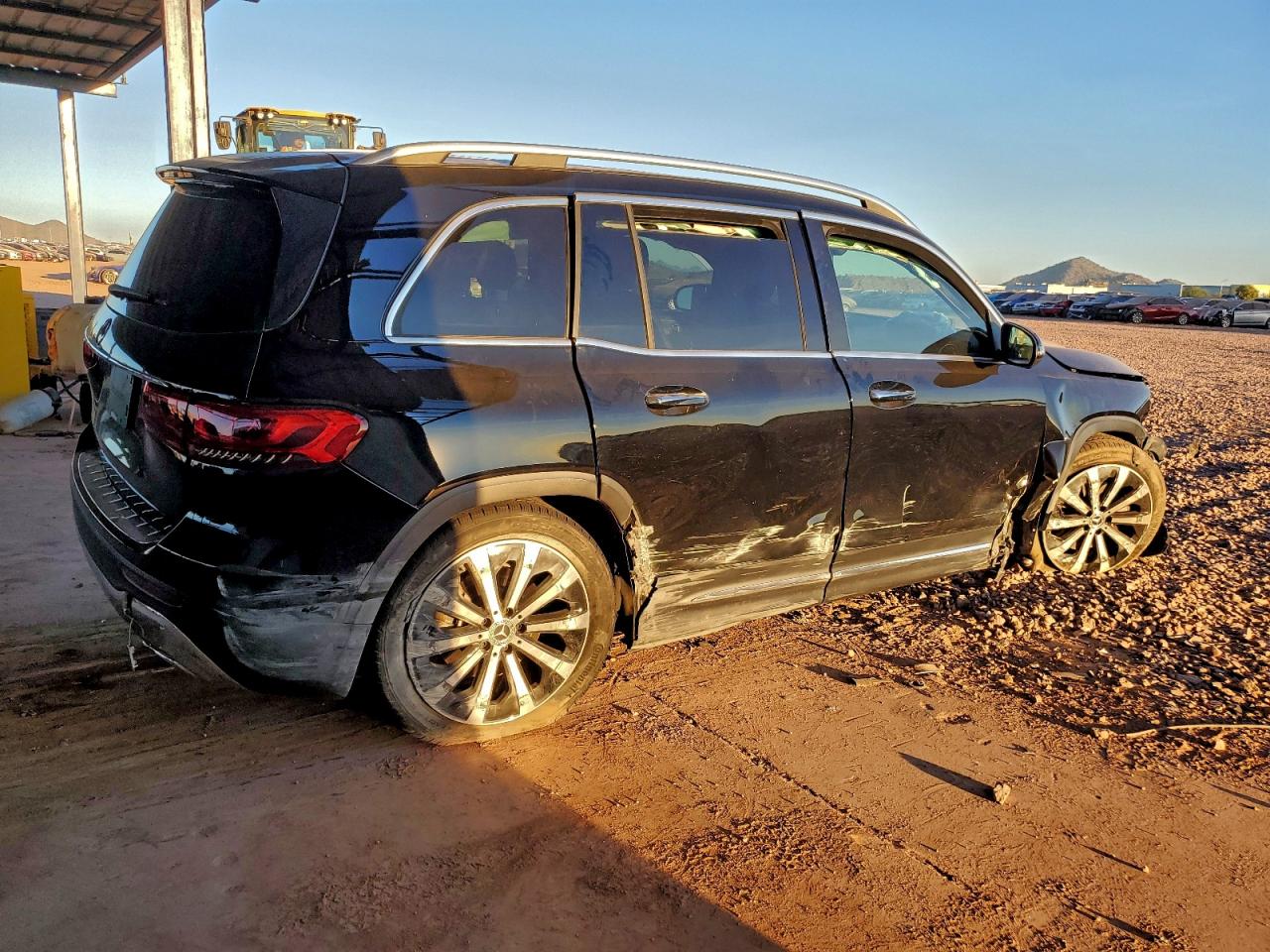2021 MERCEDES-BENZ GLB 250 photo 3