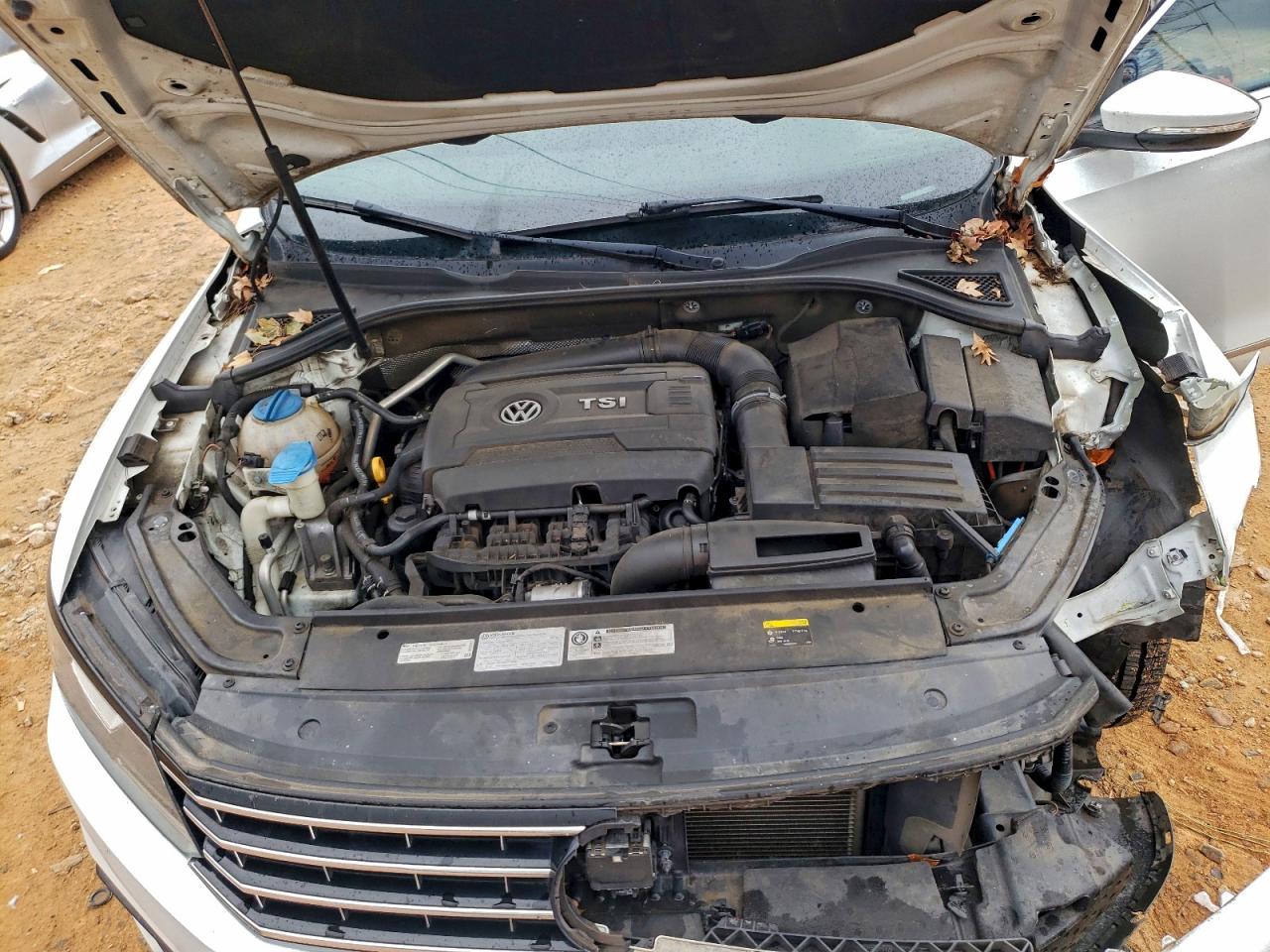 2017 VOLKSWAGEN PASSAT S photo 11