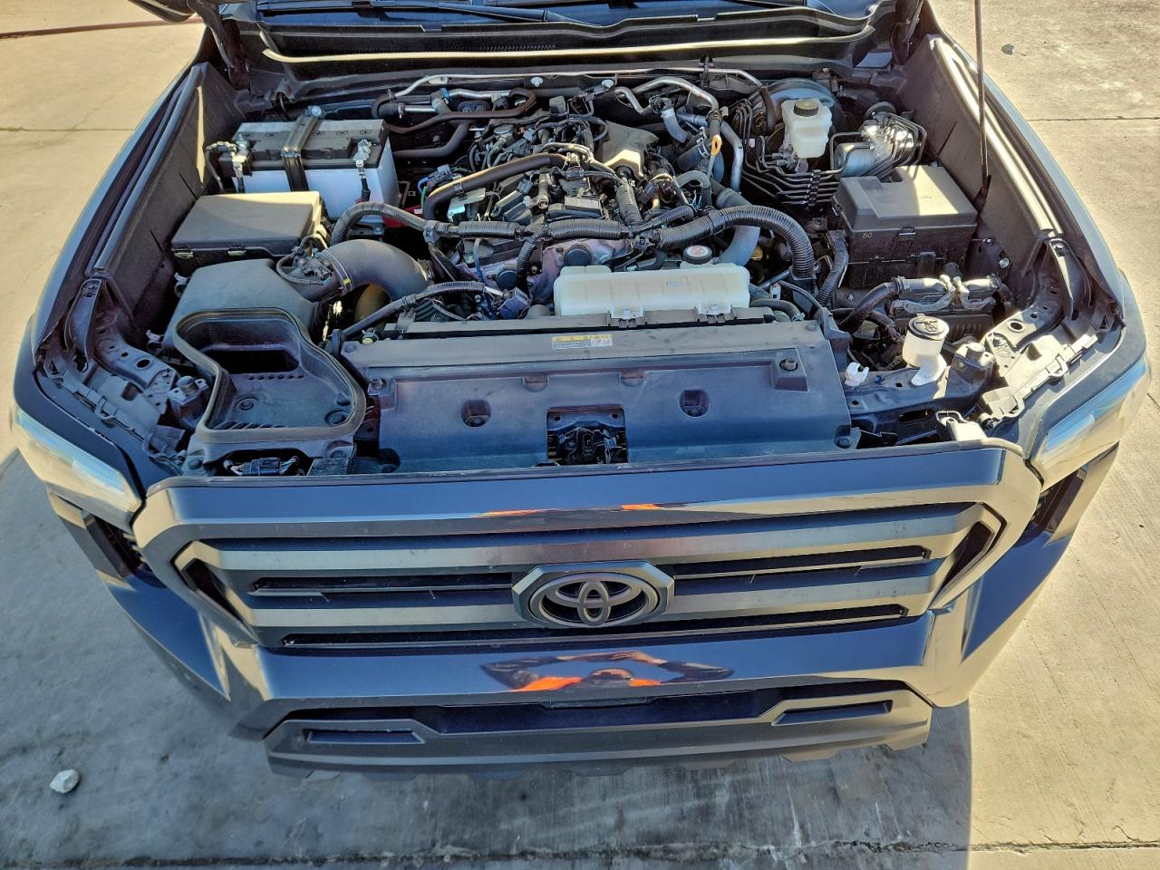 2024 TOYOTA TACOMA SR5 photo 11