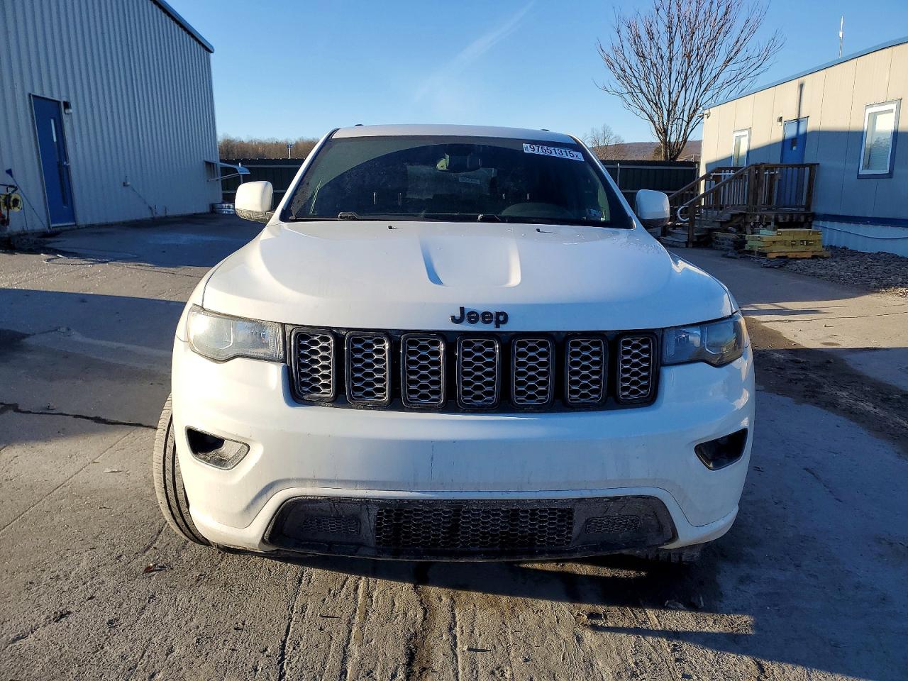 2020 JEEP GRAND CHEROKEE LAREDO photo 5