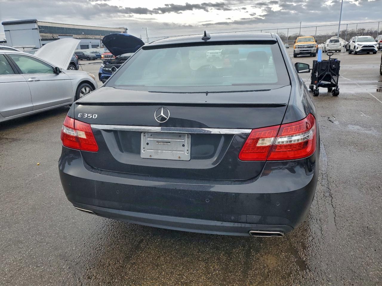 2011 MERCEDES-BENZ E 350 photo 6