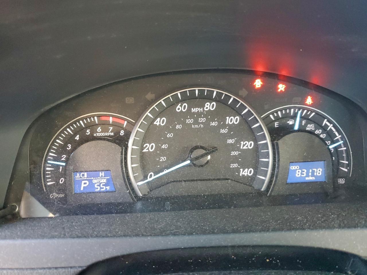 2015 TOYOTA CAMRY LE photo 9