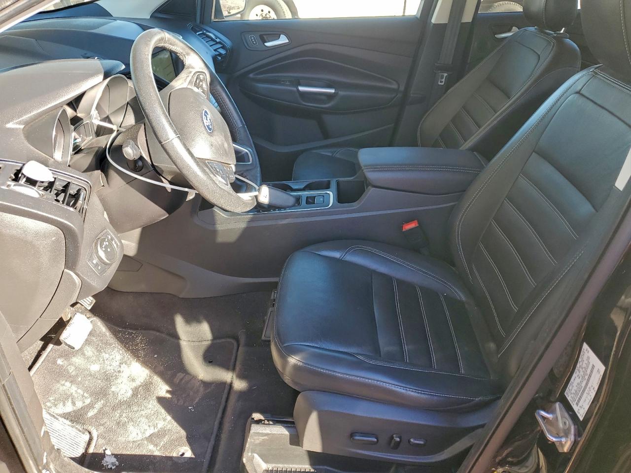 2019 FORD ESCAPE TITANIUM photo 7