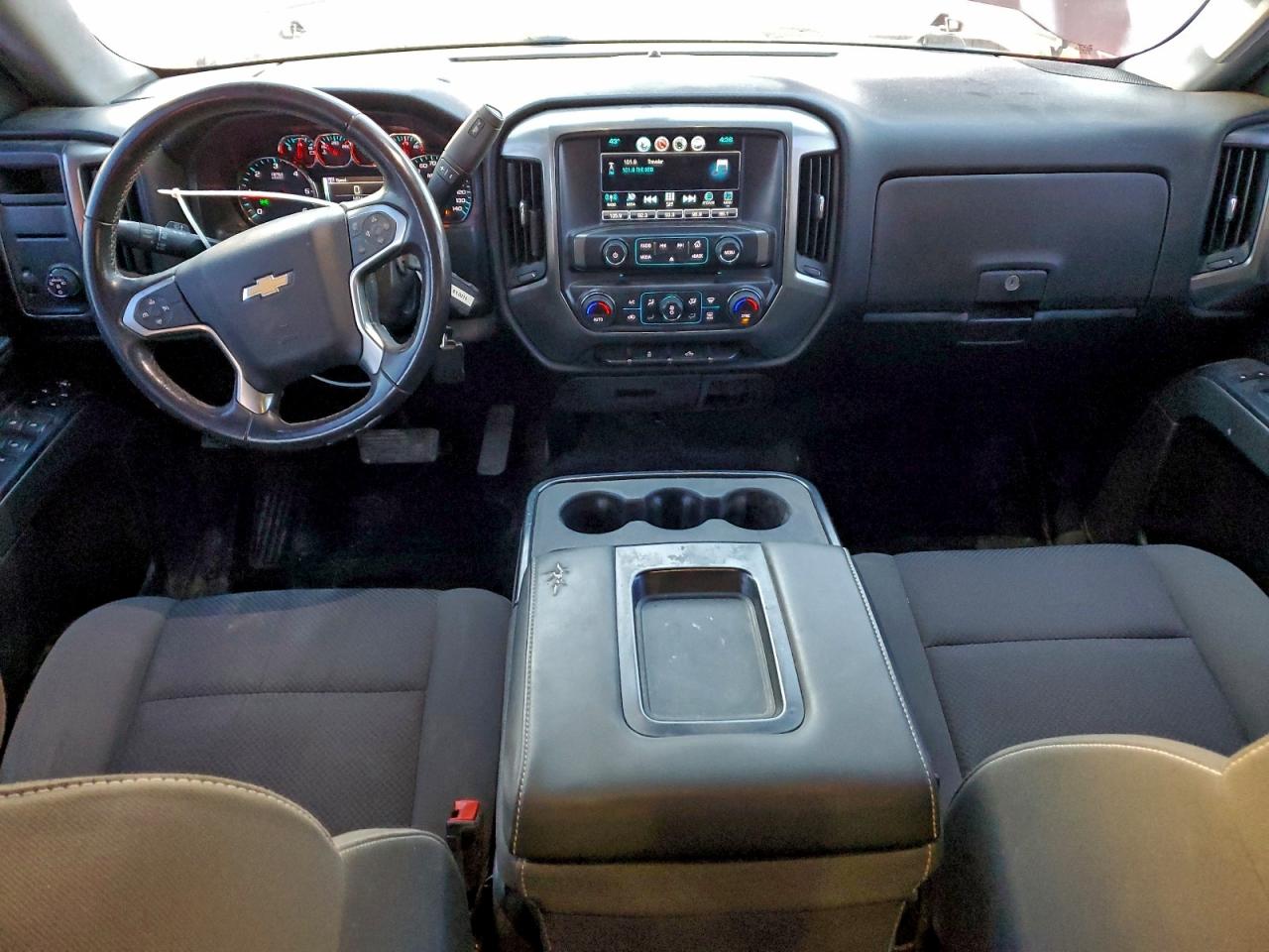 2018 CHEVROLET SILVERADO C1500 LT photo 8