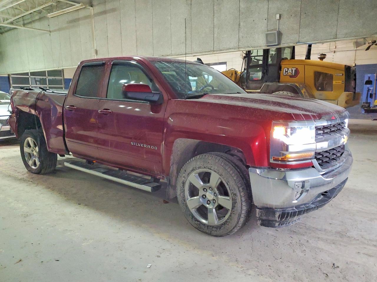 2018 CHEVROLET SILVERADO K1500 LT photo 4