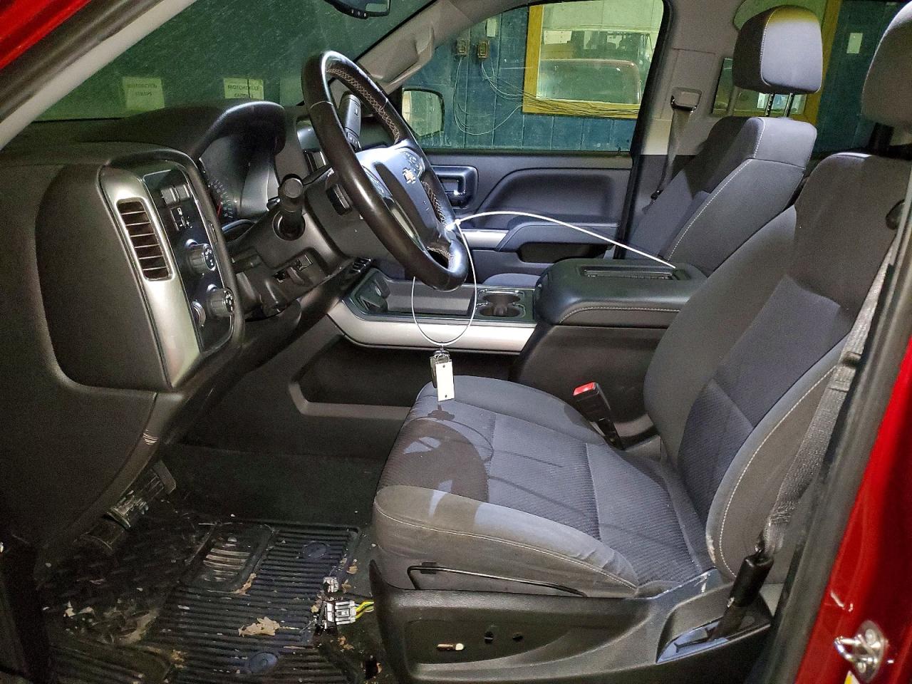 2018 CHEVROLET SILVERADO K1500 LT photo 7