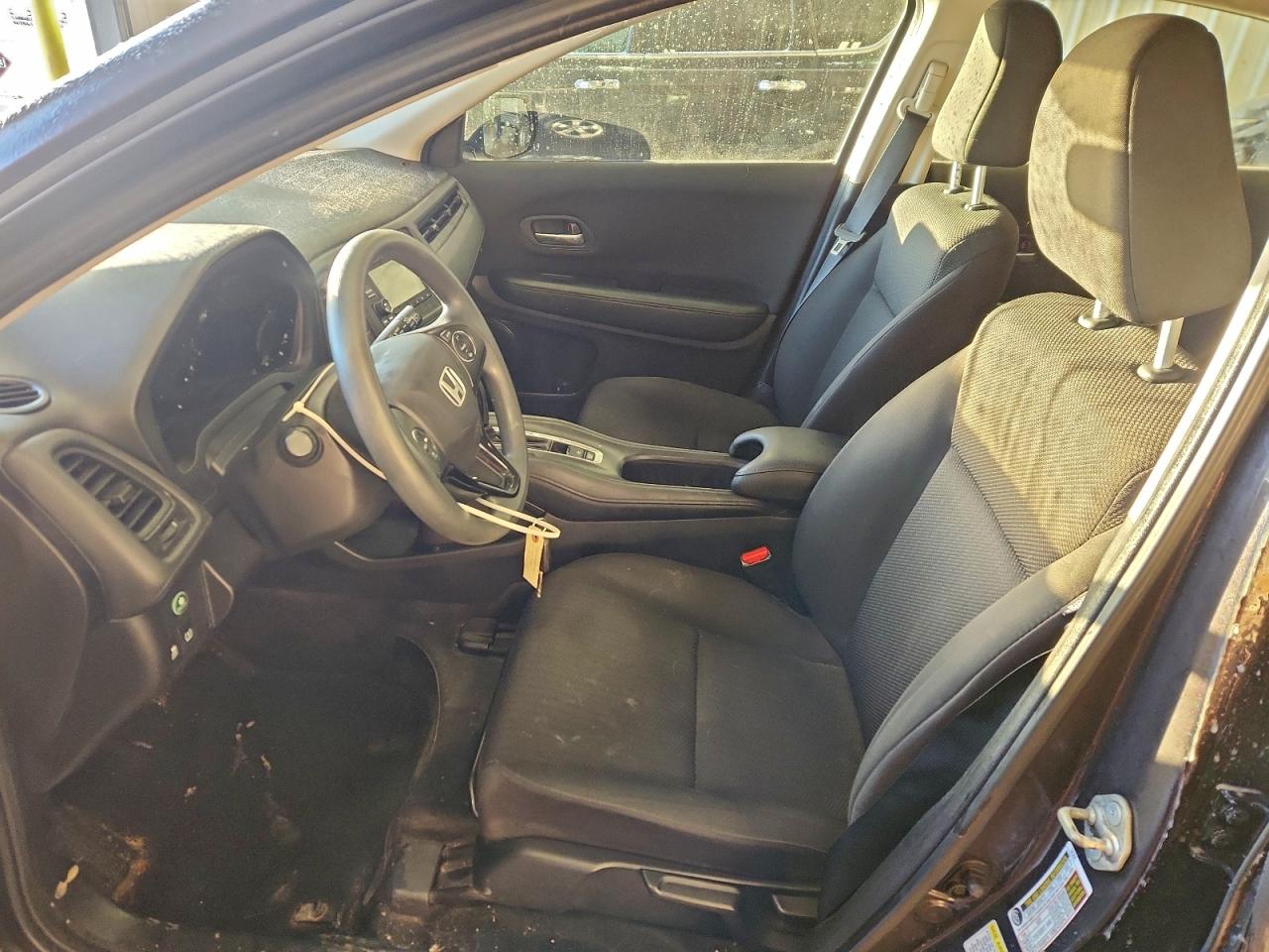 2016 HONDA HR-V LX photo 7