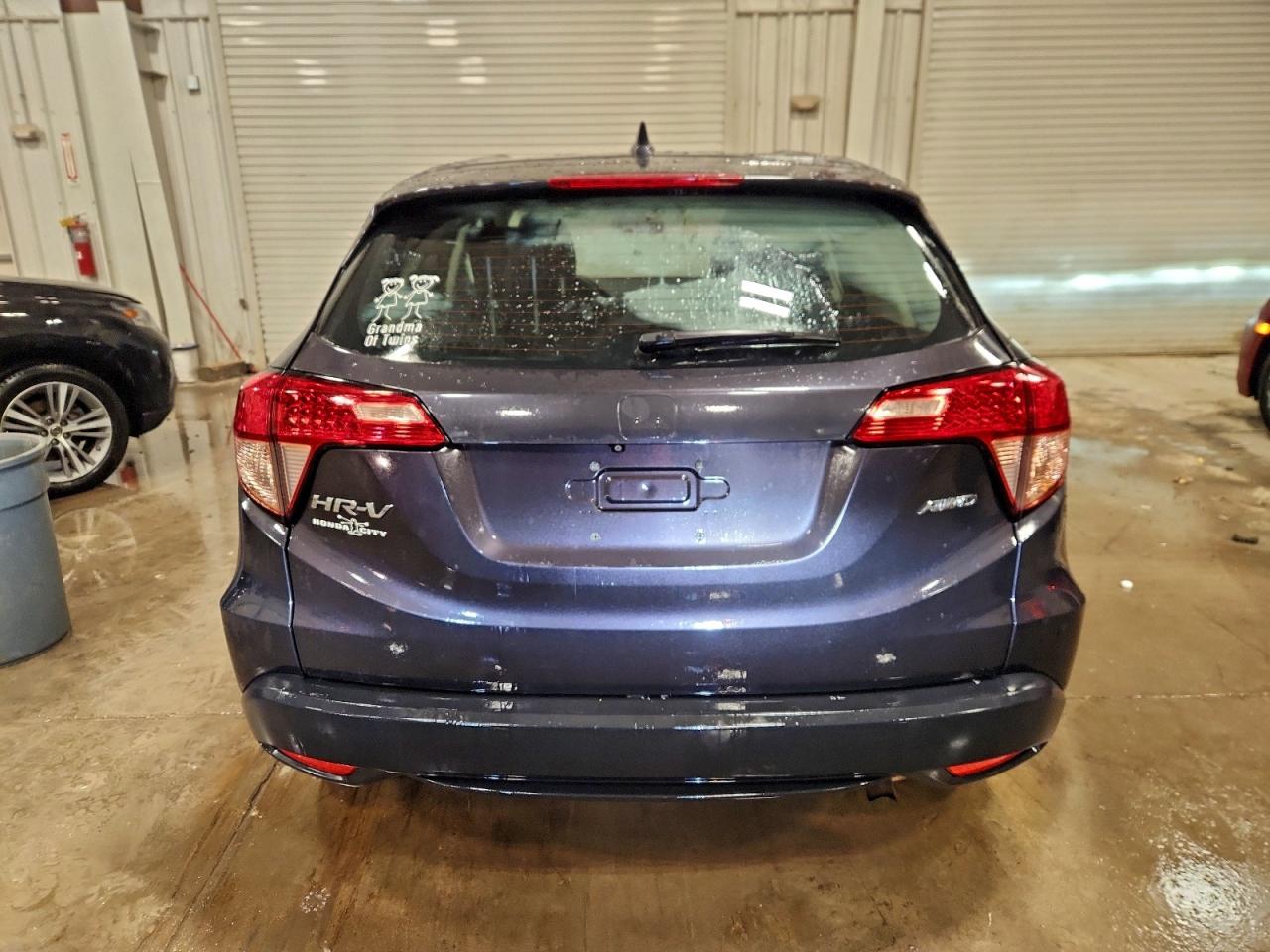 2016 HONDA HR-V LX photo 6