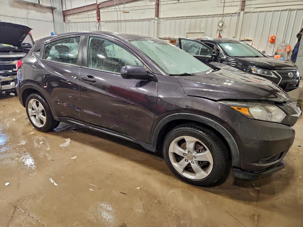 2016 HONDA HR-V LX photo 4