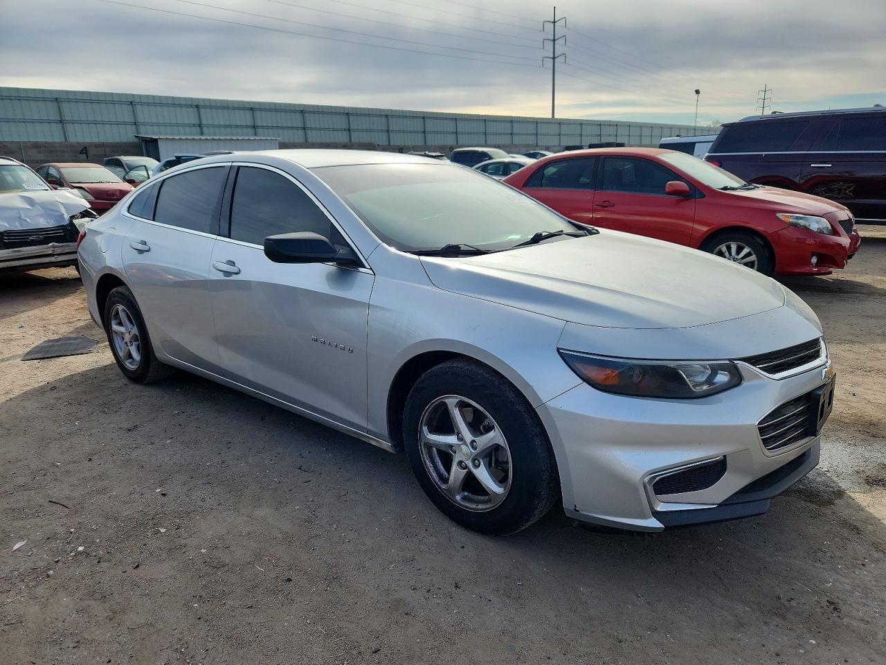 2017 CHEVROLET MALIBU LS photo 4