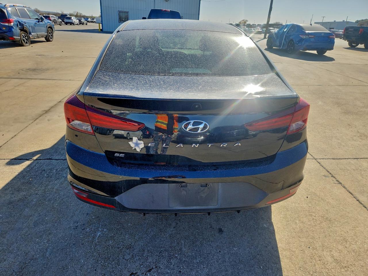 2019 HYUNDAI ELANTRA SE photo 6