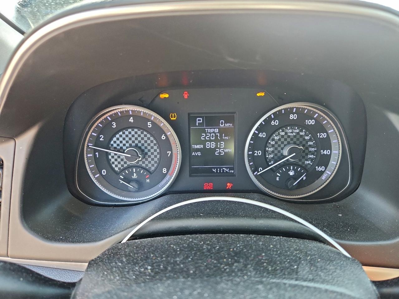 2019 HYUNDAI ELANTRA SE photo 9