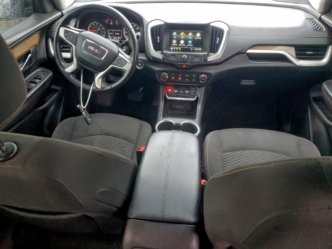 2018 GMC TERRAIN SLE photo 8