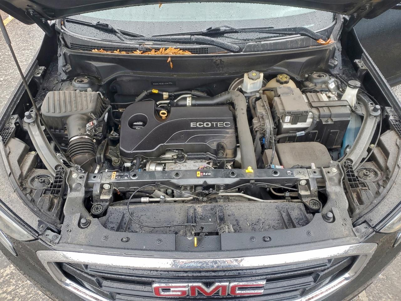 2018 GMC TERRAIN SLE photo 12