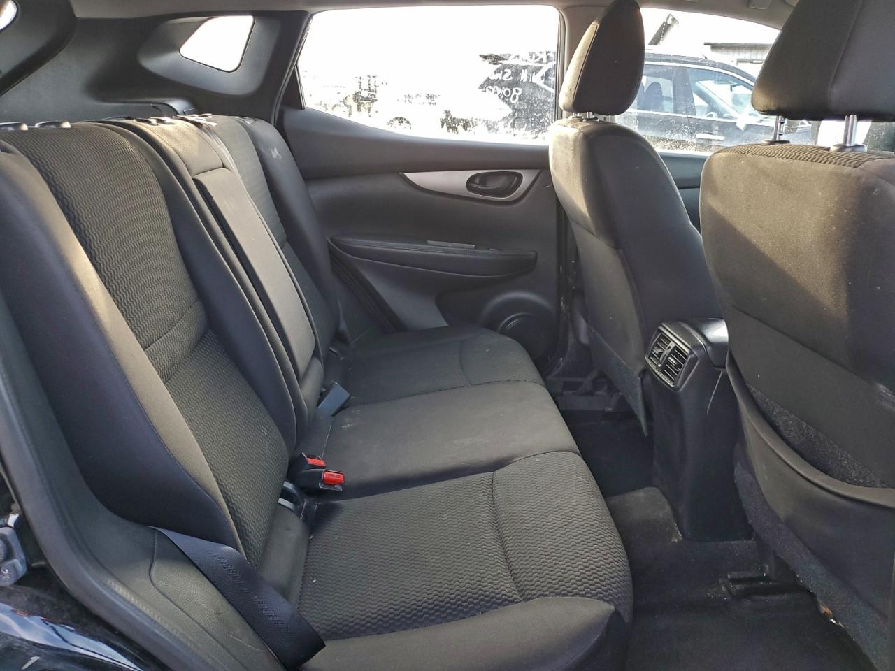 2019 NISSAN ROGUE SPORT S photo 21